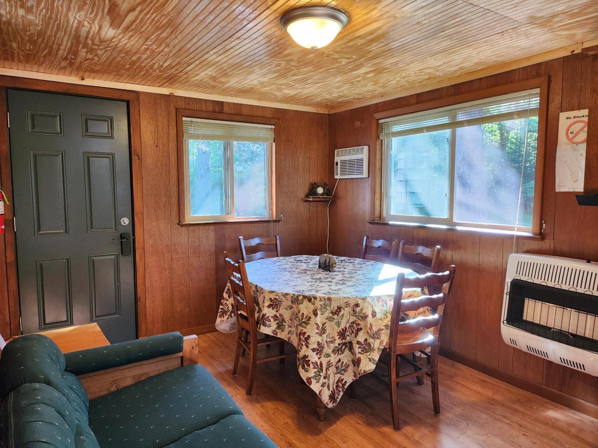 Moreno'S Adirondack Cabins Саранак-Лейк Экстерьер фото